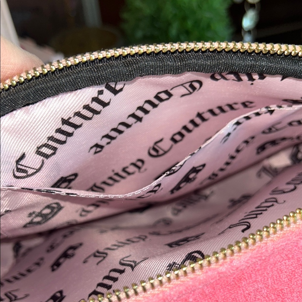 New! Juicy Couture Juicy Lovers Club crossbody bag in Pink w/sparkling crystals - Picture 15 of 15